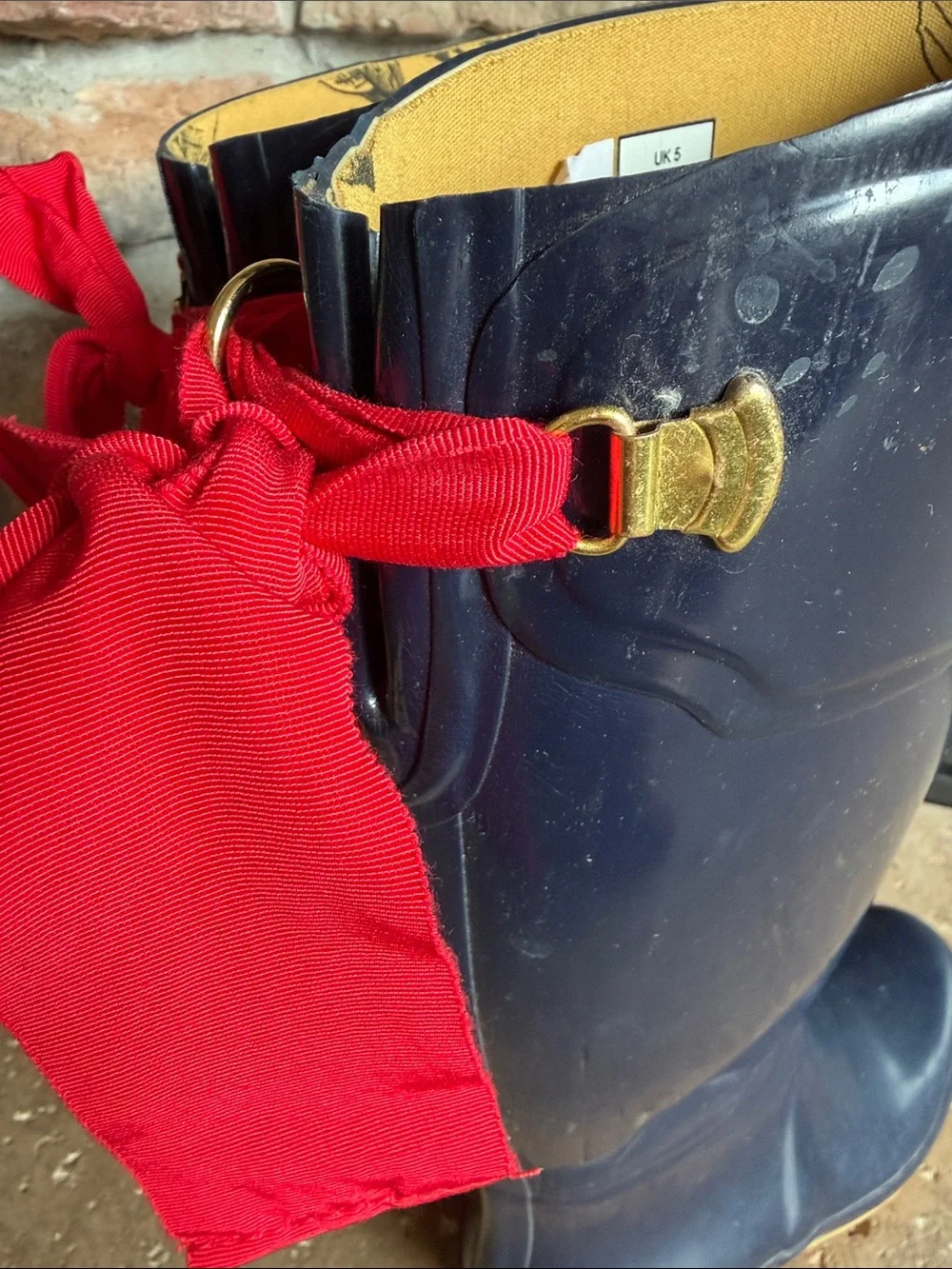 Joules Gloss Navy Tall Rain Boots with Gold Plaque Red Bows Gold Interior sz 7